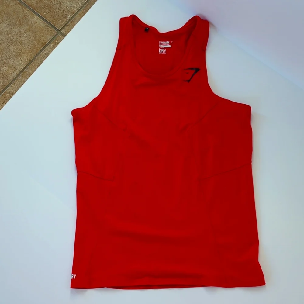 NWOT Gymshark Tank Top - Picture 3 of 5